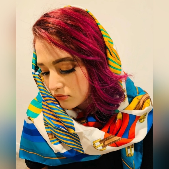 Hermès scarf - Picture 8 of 8